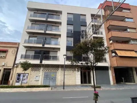 Piso en calle del Seis de Junio, 16